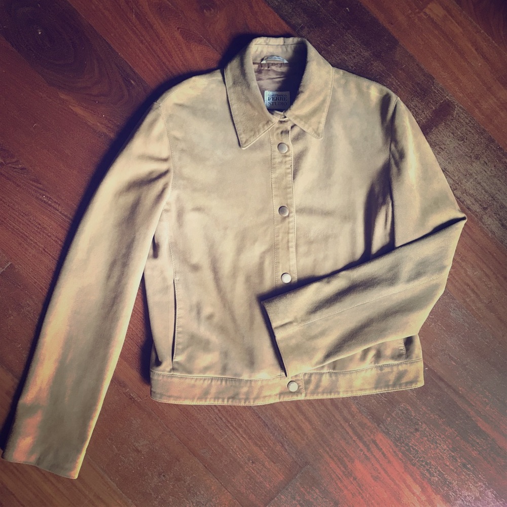 Gianfranco Ferre Studio beige suede jacket